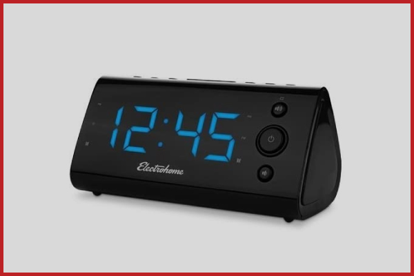 8. Magnasonic Digital Radio Alarm Clocks
