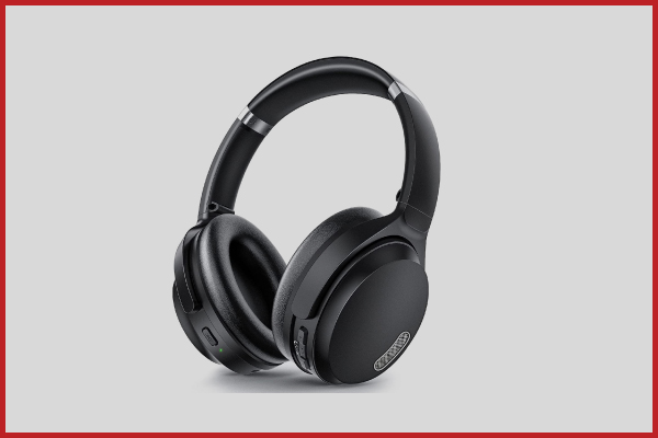 9. HROEENOI Active Noise Cancelling Headphones